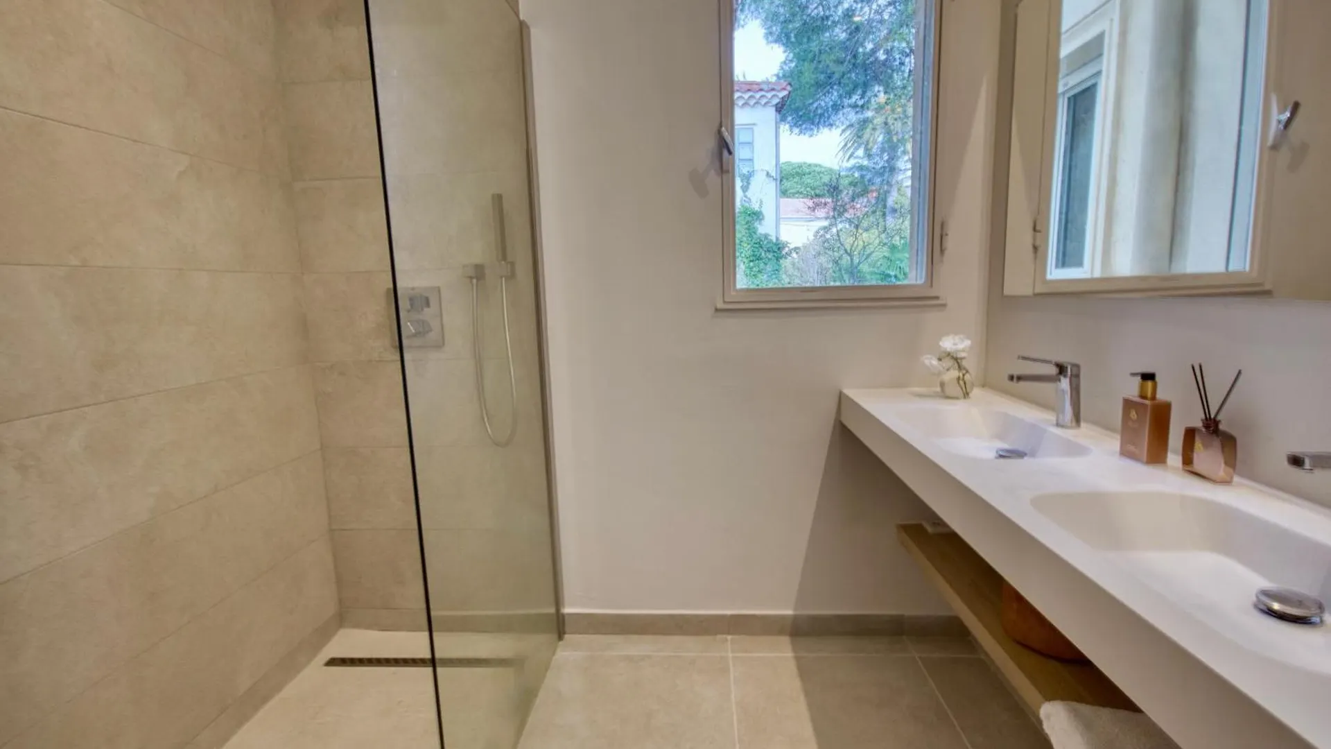 Cannes Film Festival Villa Magnolia Palais De Festival 3 Bedrooms Apartment
